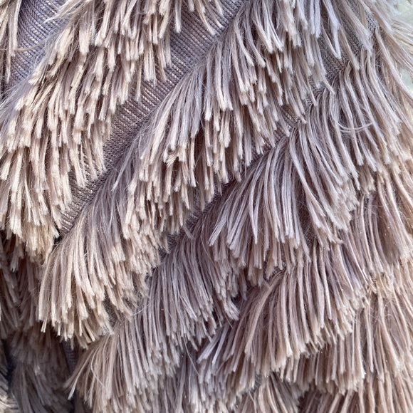 She & Sky Shaggy Tan Faux Fur Jacket/Shrug - Picture 16 of 16